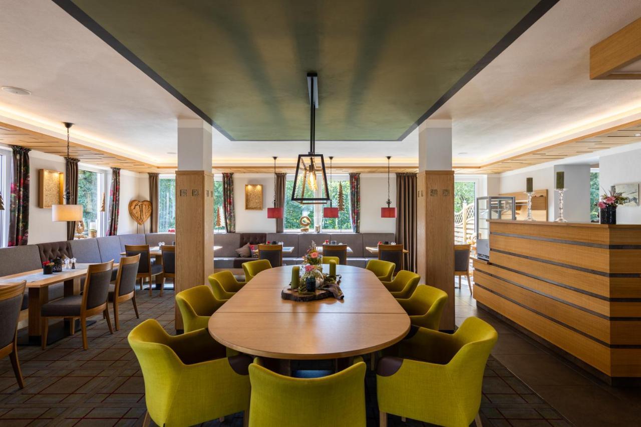 Landkomfort Hotel Elsenmann Willingen  Exteriör bild