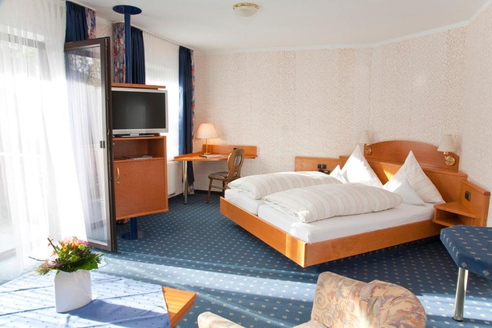 Landkomfort Hotel Elsenmann Willingen  Rum bild